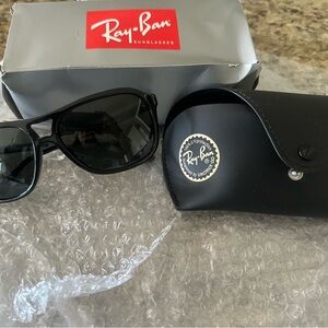 Ray-Ban Classic Black Sunglasses